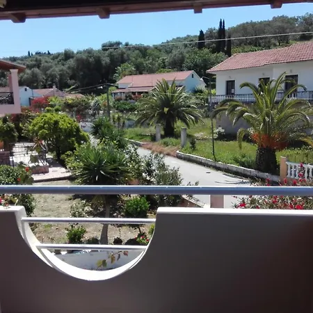 Kokkinos Apartmán *